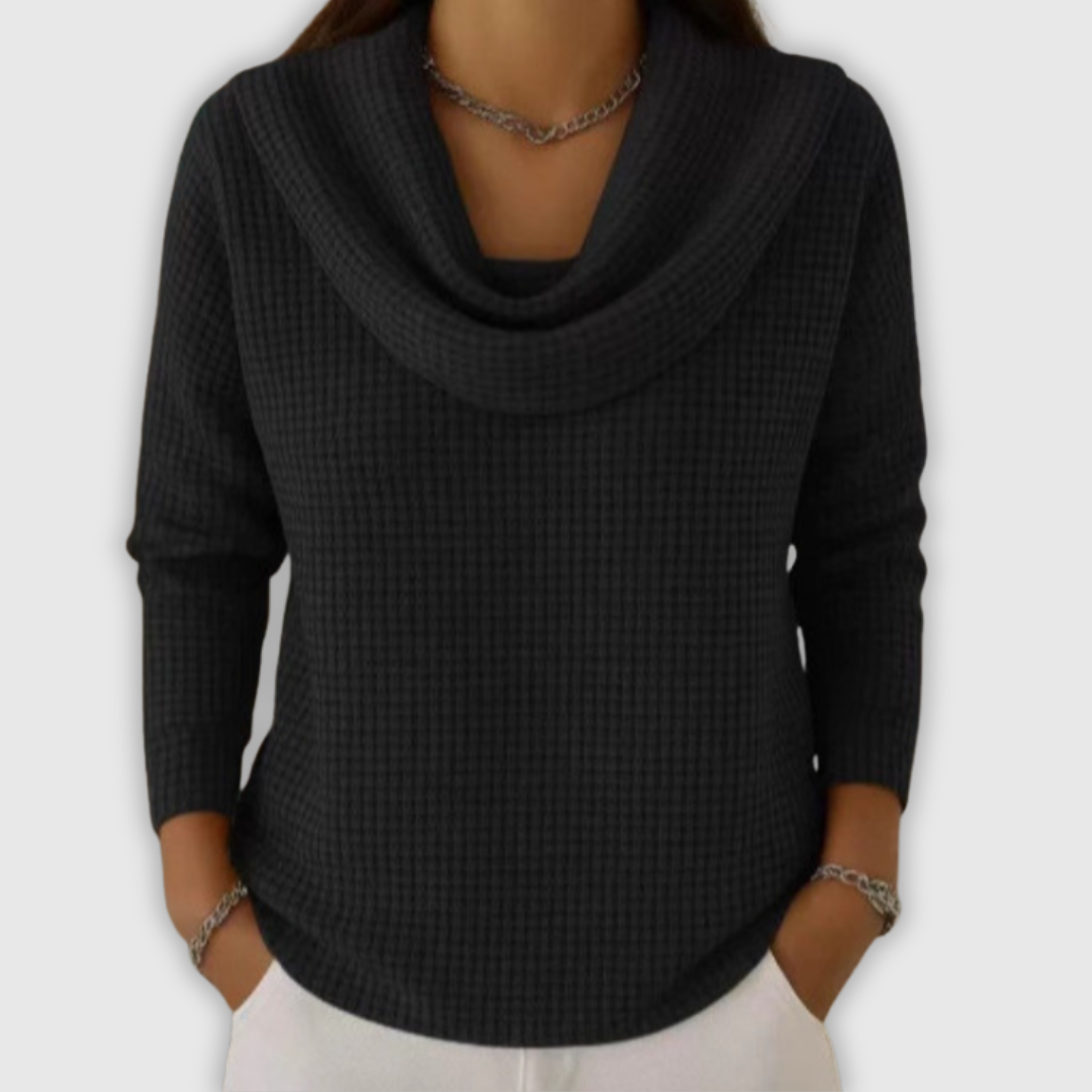 Ambera – Ciepły sweter waflowy z eleganckim dekoltem typu woda